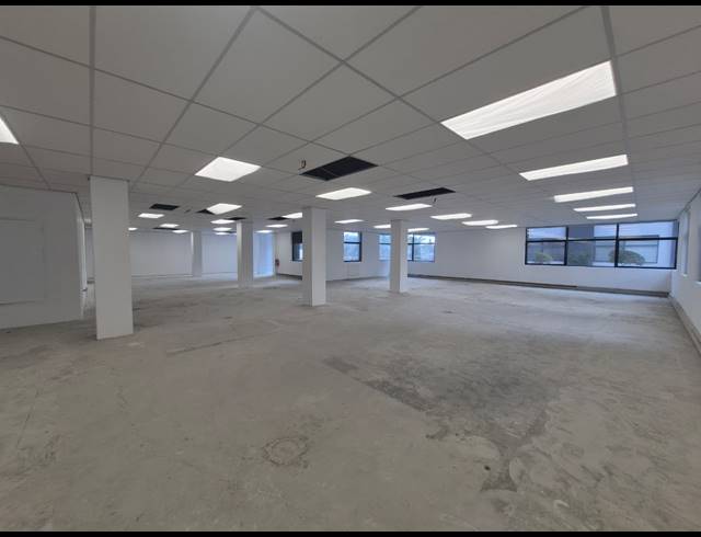 814M² OFFICE TO LET IN SANDTON CENTRAL